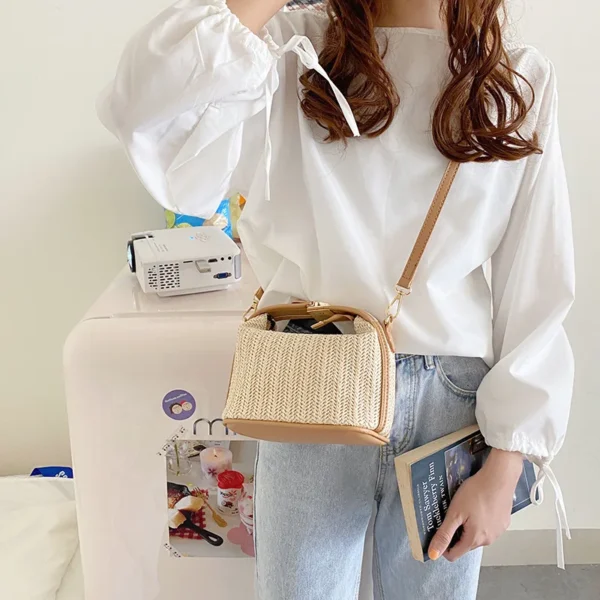 Petit sac à main en paille
