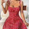 Robe élégante à bretelles