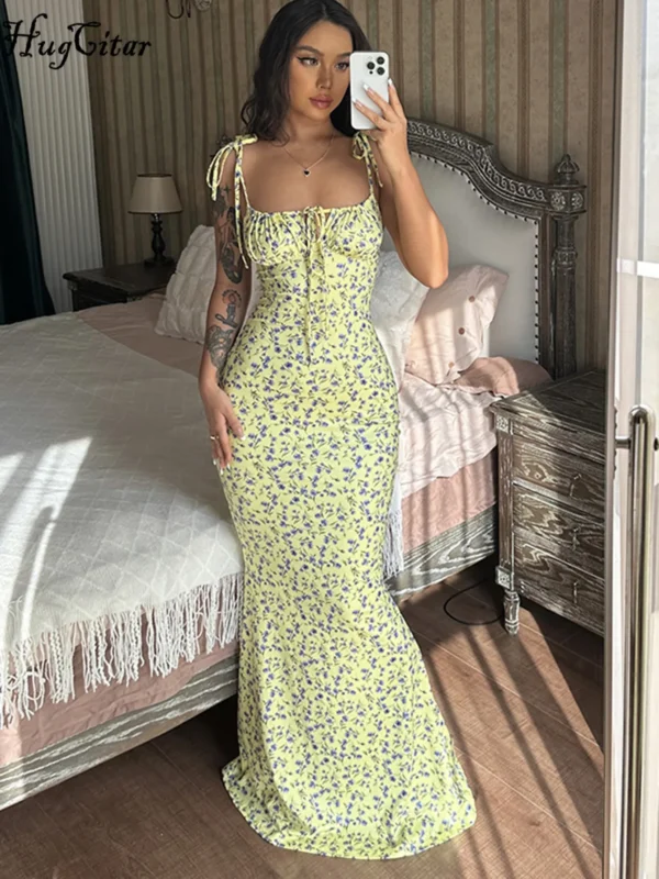 Robe longue élégante à fleurs