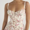 Robe de luxe à fleurs