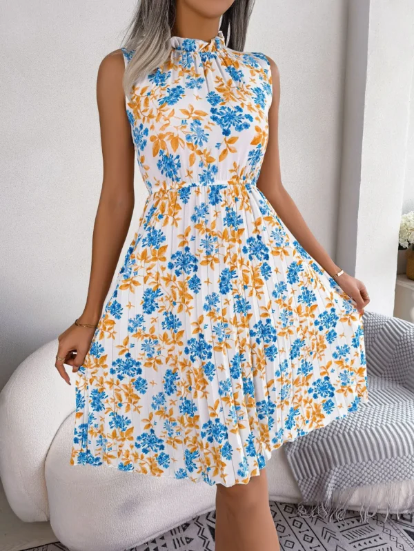 Robe plissée sans manches