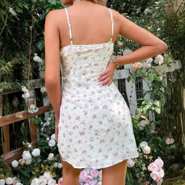Mini robe à fleurs sexy