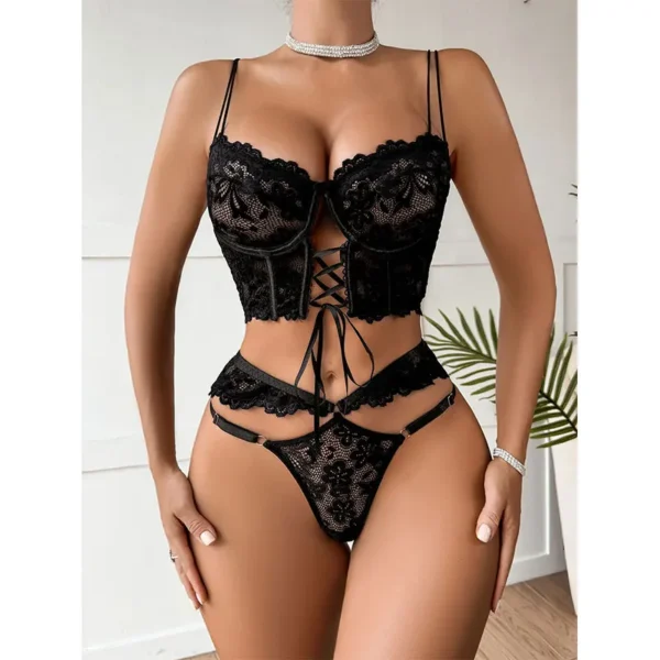 Ensemble de sous-vêtements en dentelle florale