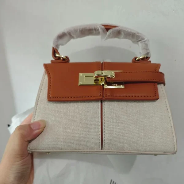Sac en cuir trapézoïdal